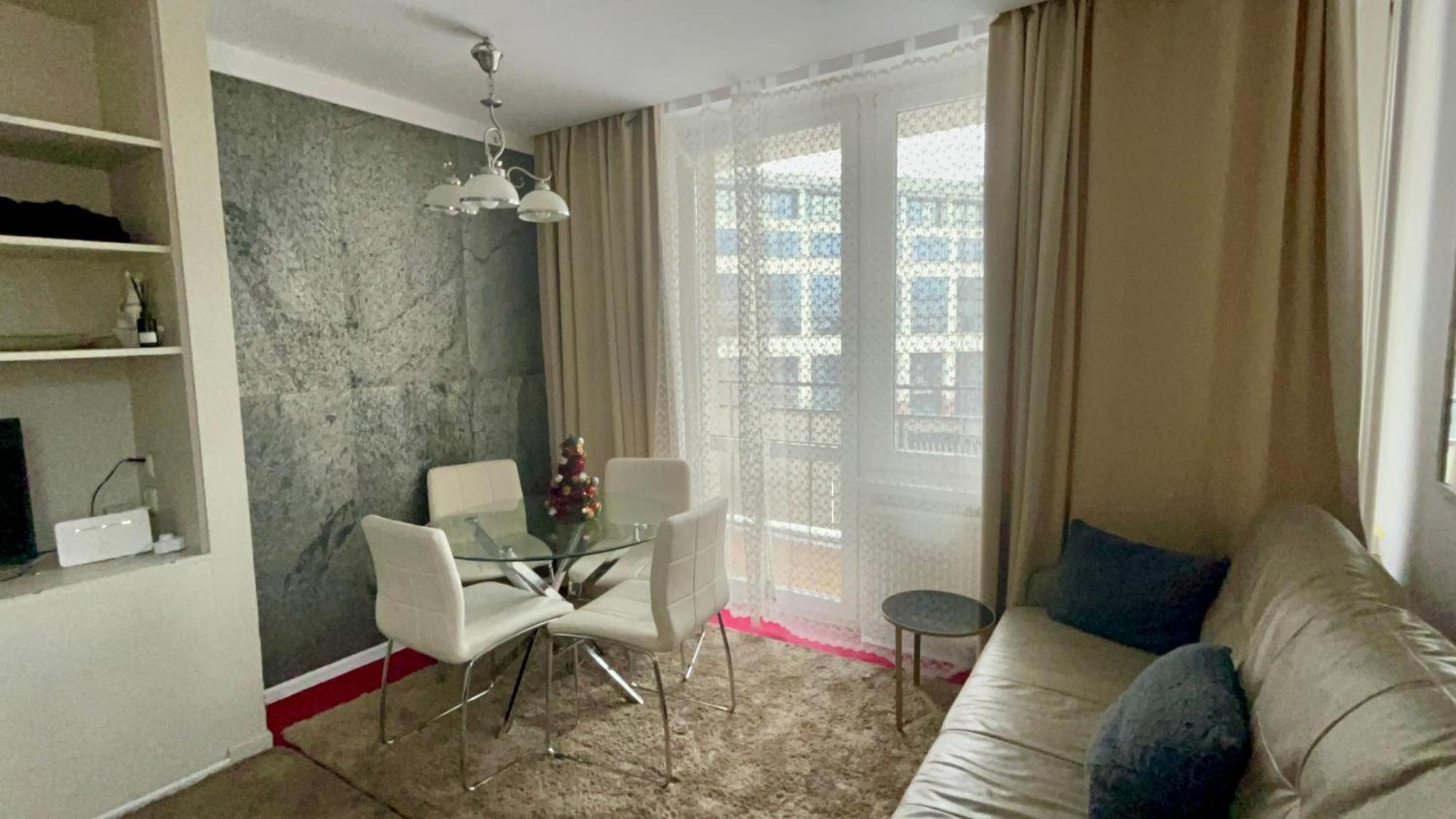 Perfect Location Two Bedrooms With Balkony Varsovia Exterior foto